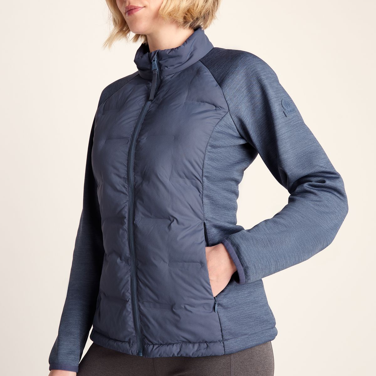 Arna Women's Lightweight Insulated Hybrid Jacket - Smokey Blue