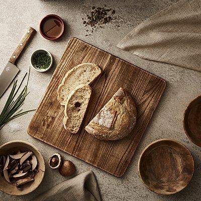 BO847025 - Barbary & Oak Hoxton Vintage Ash Wood Chopping Board.jpg