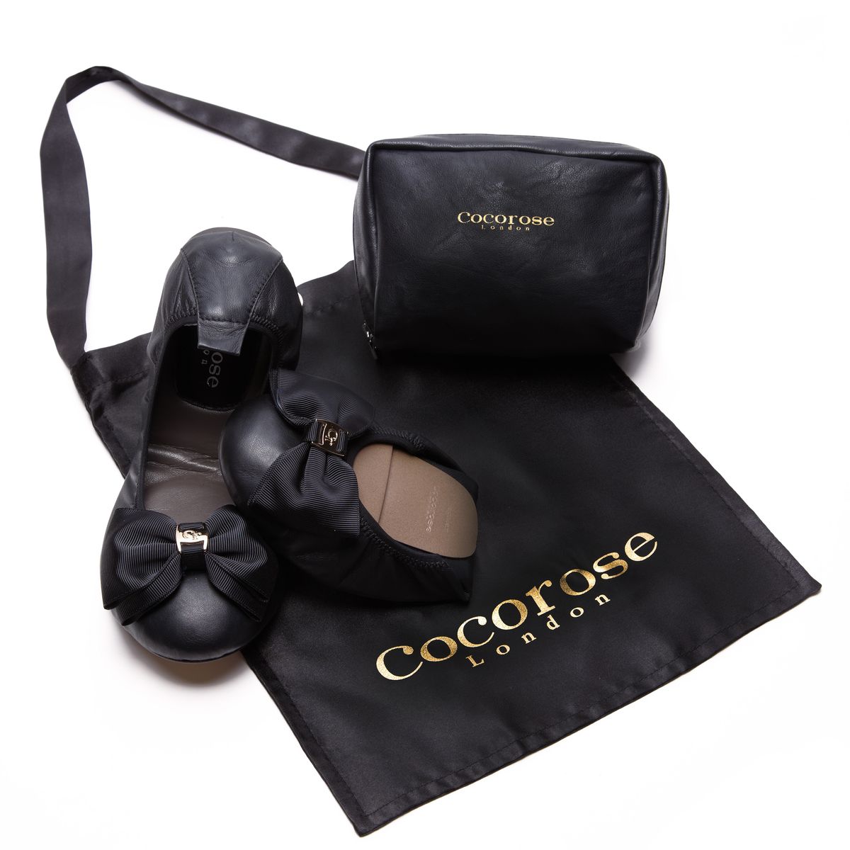 Buckingham Black ballerinas & travel purse