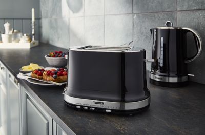 T20043NOR Tower Belle 2 Slice Toaster Noir-1.jpg