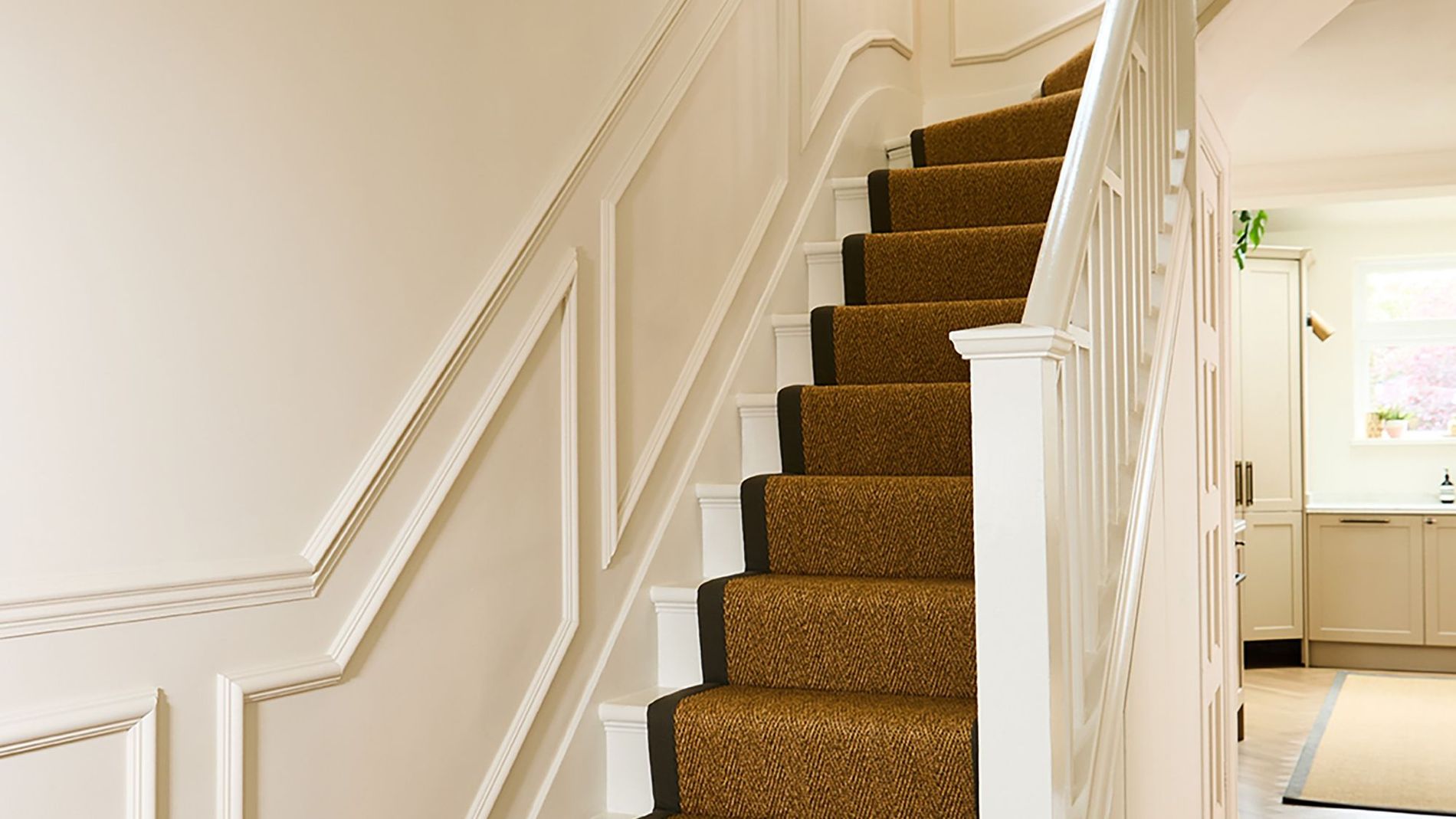 Suggested Header 2000px Thorndown Paints, Whey White Wall Paint, £22, 8693450.jpg