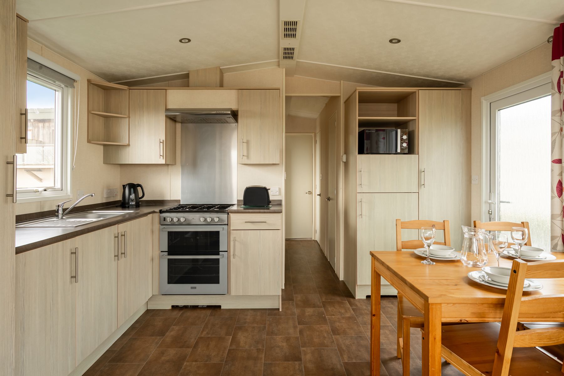 Comfort Plus 2 Kitchen - Ladram Bay Holiday Park