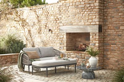 Celia Daybed