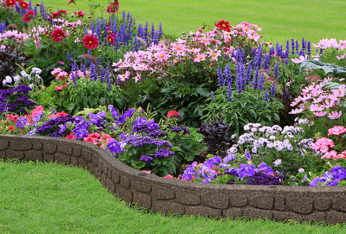 Flexi-Curve Border Rockwall Earth