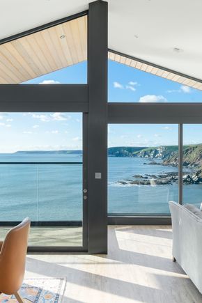 Perfect-Stays-Clifftop-ground-floor-living (1).jpg