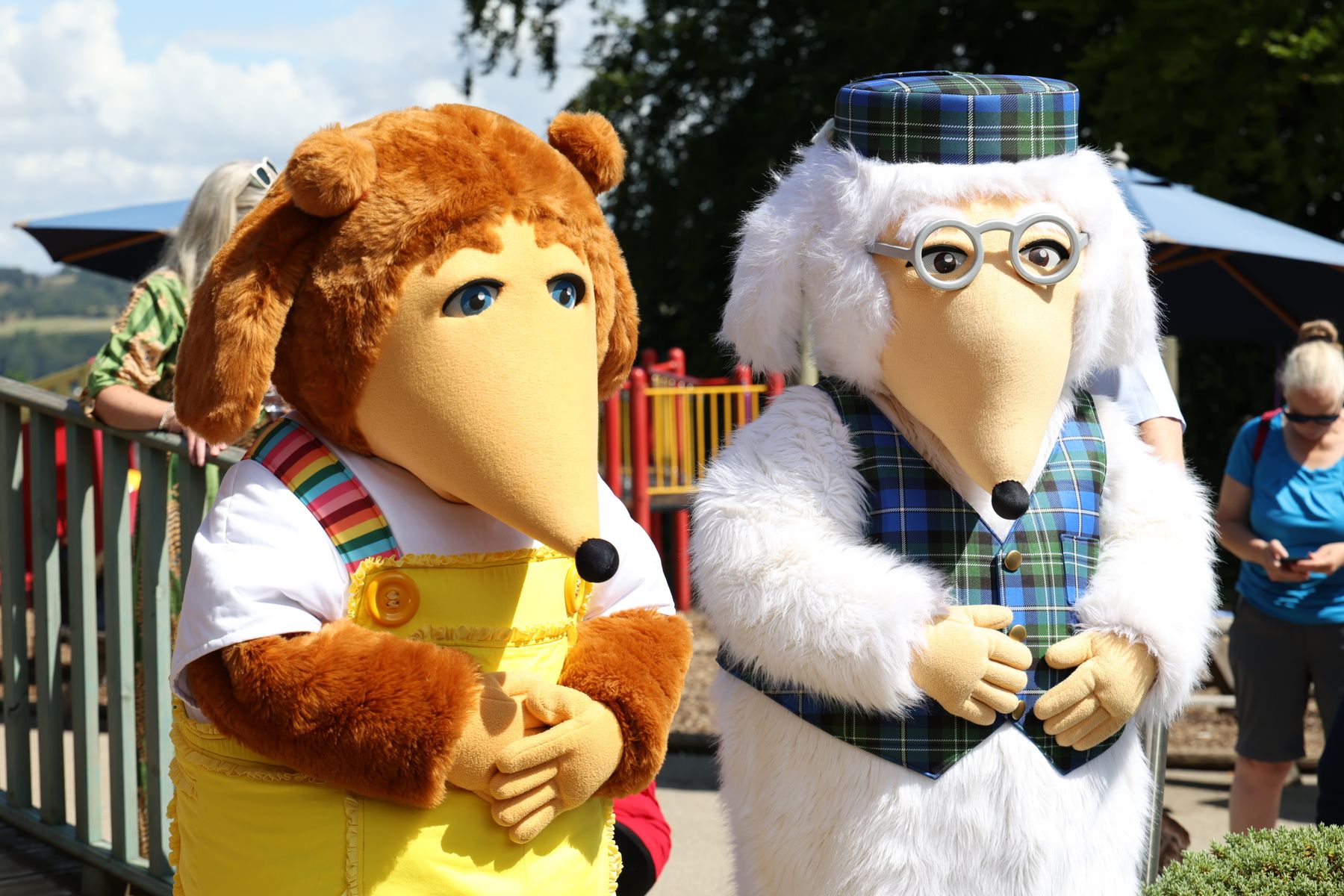 Alderney and Great Uncle Bulgaria meet the press.JPG