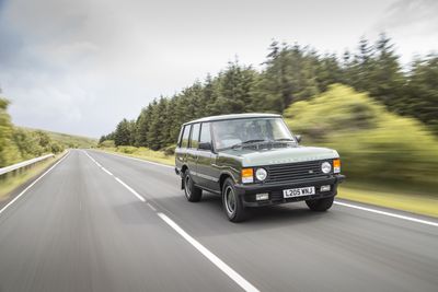 Classic_Range_Rover_Boundless.jpg