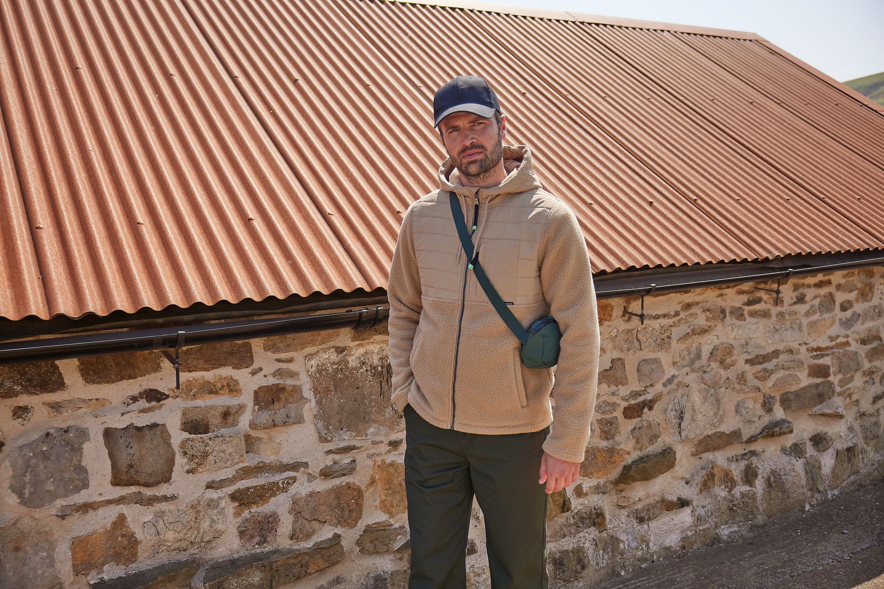 Hare Mens Padded Sherpa Hooded Jacket - Light Sand
