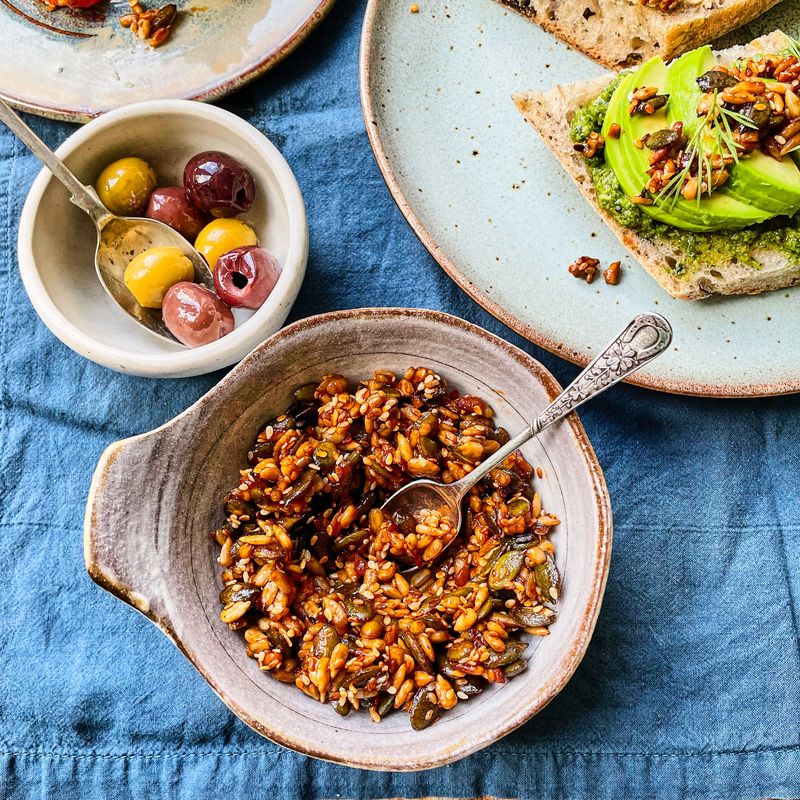 5 Minute Toasted Mixed Seeds