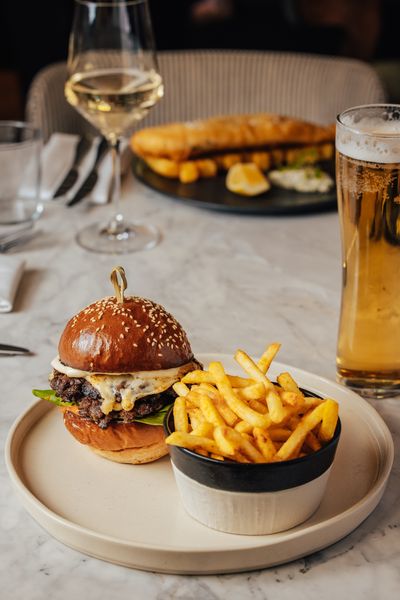 Burger 2.jpg