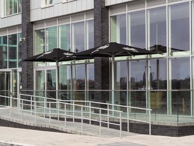 Nova Centre Post Parasol
