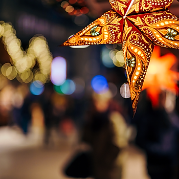 Christmas Star iStock-1192143729.jpg