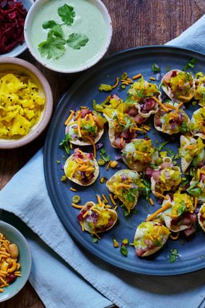 Bhel puri puri with whipped tofu chutney