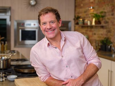 Matt Tebbutt.jpg