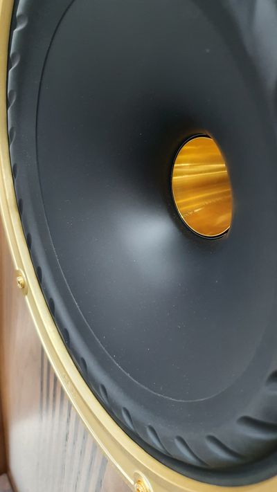 Fyne Audio - Munich 2022 Vintage Speakers - Hi Res