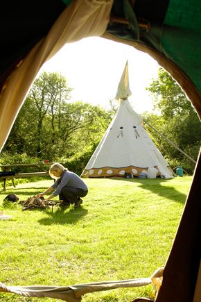 Cornish Tipi Holidays.jpg