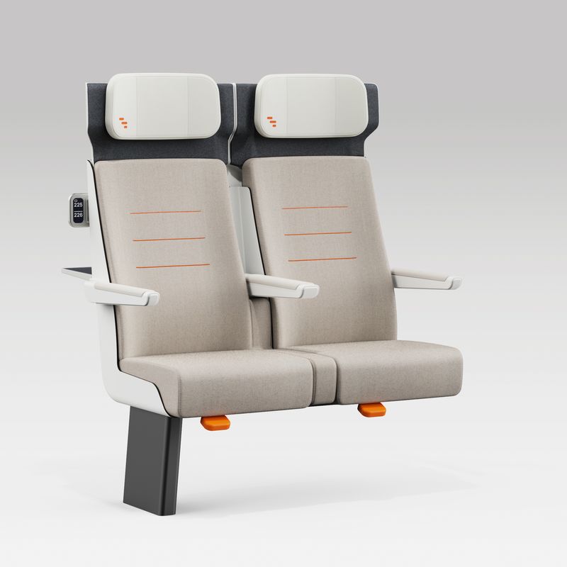 View of a pair of ALIZÉ rail seats in standard seating position.