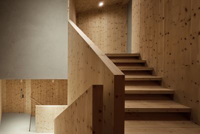 OdlesLodge-Staircases-05.jpg