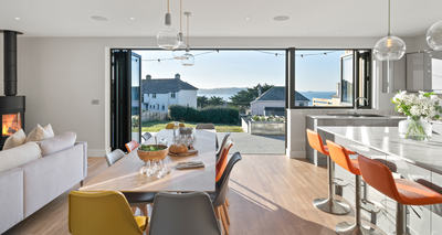 Perfect-Stays-Sunny-Seven-kitchen-2.png