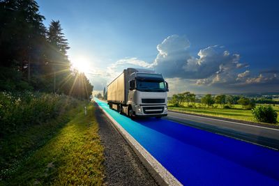 lorry-energylines.jpg