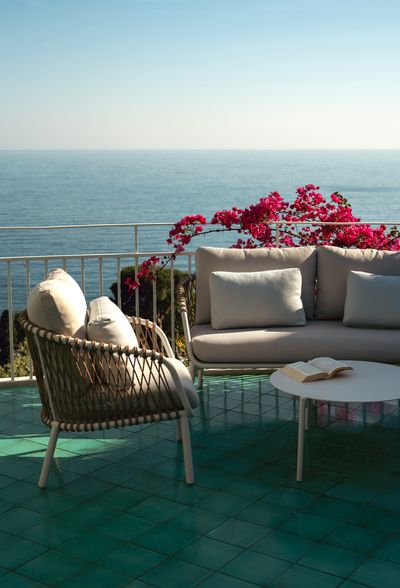 SV_Lanterne Terrace with a view 2.jpg
