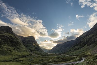 shutterstock_710150734 Scotland Glencoe A82.jpg