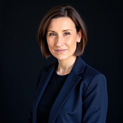 Monica Collings, None-Executive Director, Dalcour Maclaren