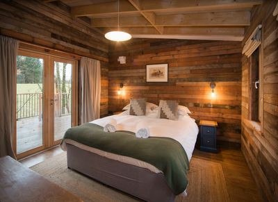 Willow Warbler bedroom.jpg