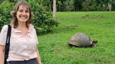 Kelly Hague Galapagos Tour Expert