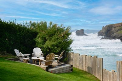 Perfect-Stays-Roscarrock-exterior-3.jpg