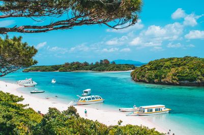 Credit Romeo A - Kabira Bay in Ishigaki - httpsunsplash.comphotosa-barrel-laying-on-a-beach-next-to-a-cliff--pvg8bL29wwutm_content=creditShareLink&utm_medium=referral&utm_source=unsplash.jpg