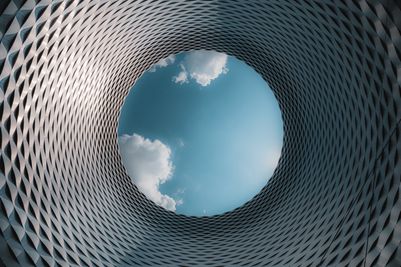 Architektur, LezBroz 2019.jpg