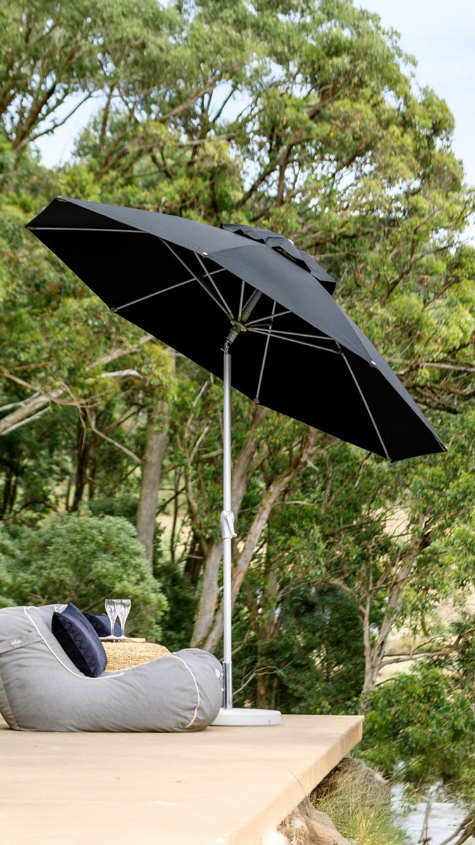 Monterey Auto Tilt Parasol