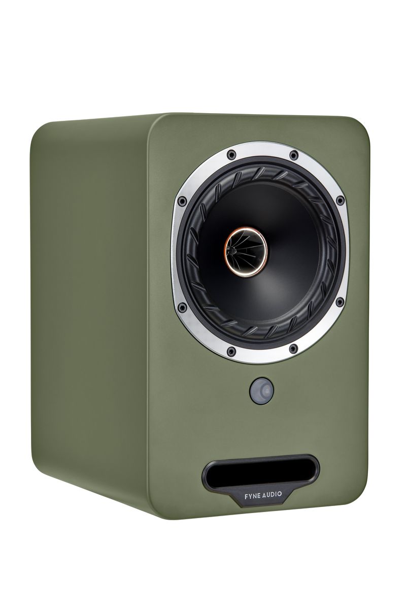 Cubitt-5-Primary-3Q-Olive-Green.jpg