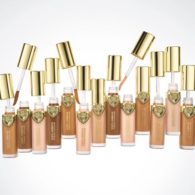 DG_MU25_FLAWLESS_LOOK_EC_PRODUCT_EVERLAST_CONCEALER_8057971186143_JPG_1_1_300DPI_CMYK.jpg