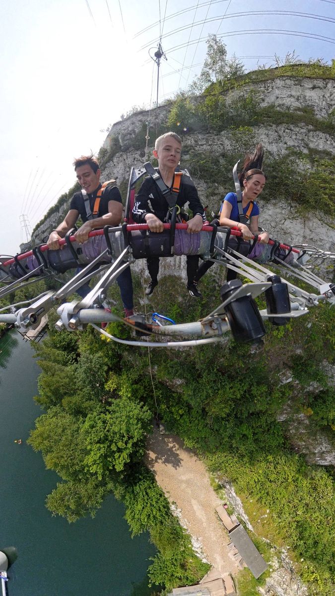 Hangloose Adventure giant swing activity Kent 2