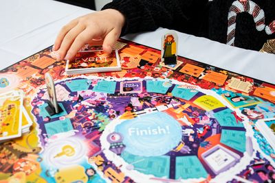 History Heroes Board Game: A Race In Time