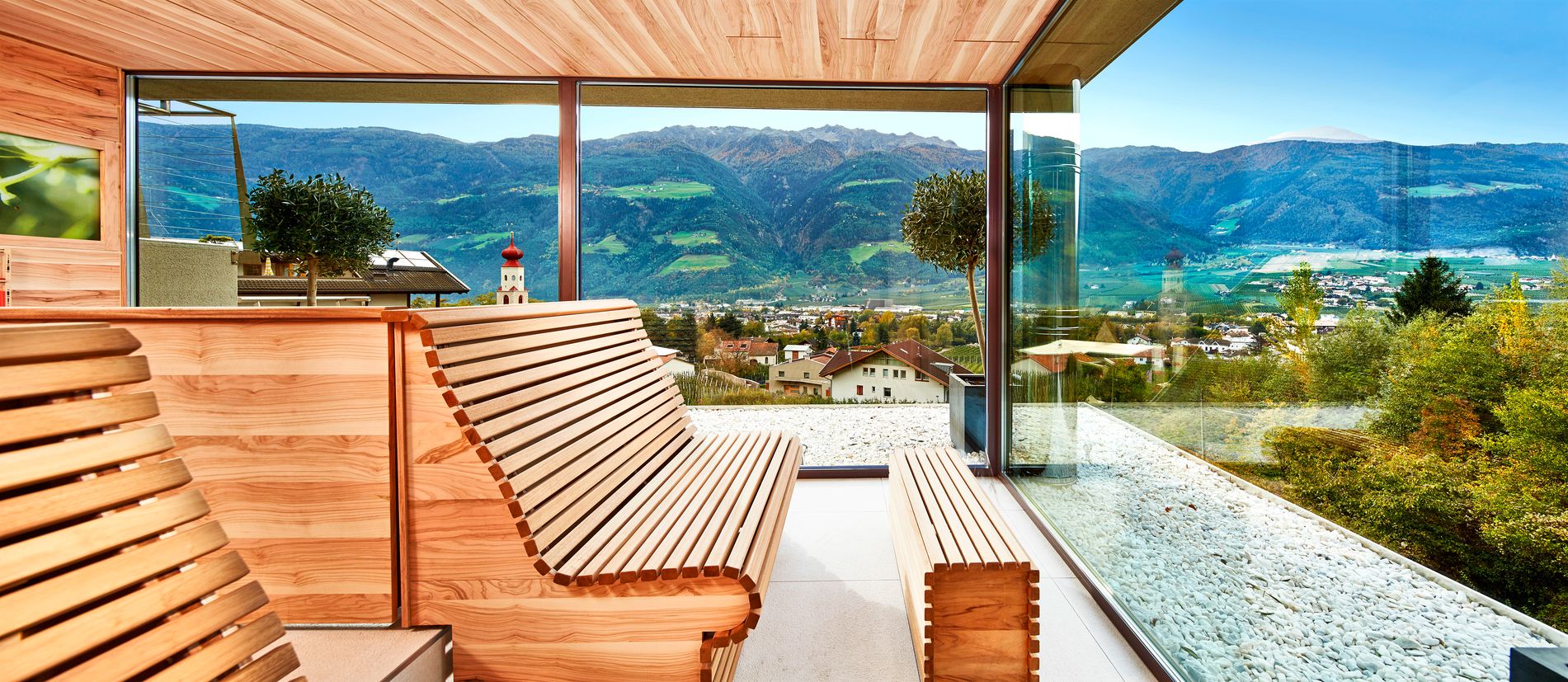 Preidlhof_Sauna tower_Olive Sauna (1).jpg