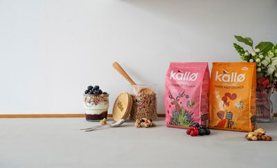 granola-lifestyle-3.jpg