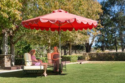 Greenwich Parasol