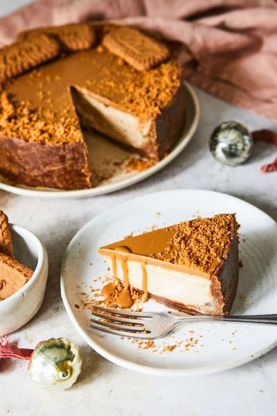 Biscoff no-bake vegan cheesecake