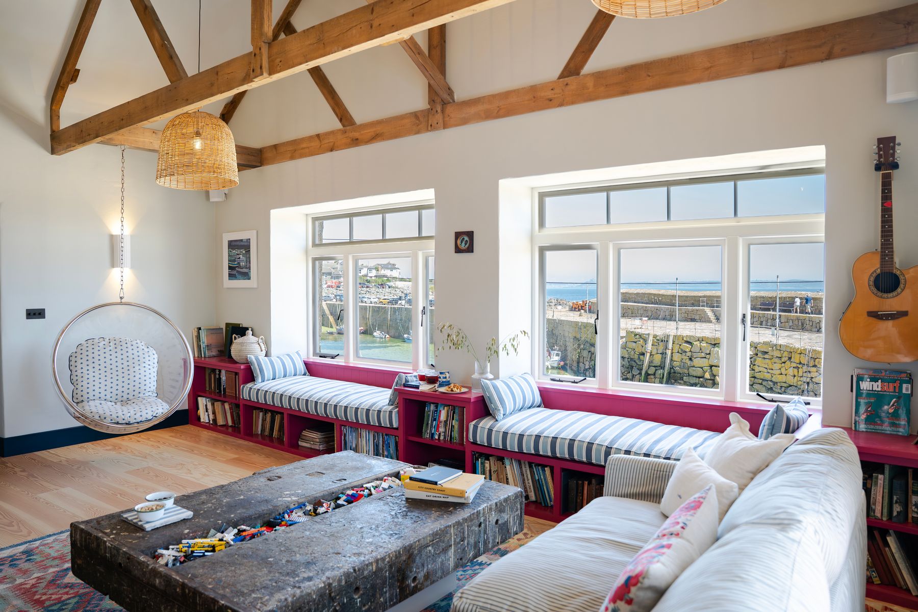 Perfect-Stays-Wharf-House-living-area-1.jpg