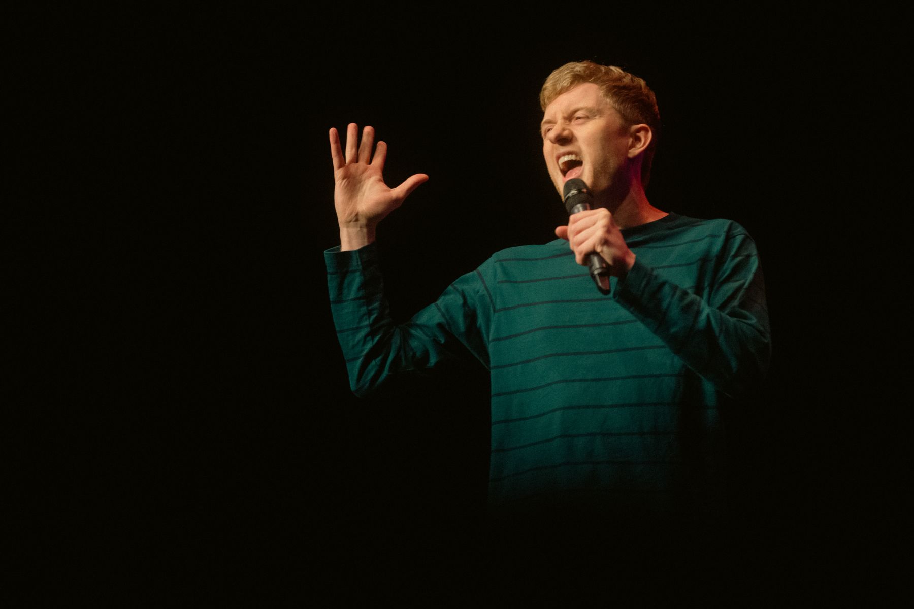 JAMES ACASTER_Live at Brighton Dome_29.10.22_Photo credit Jamie MacMillan_2