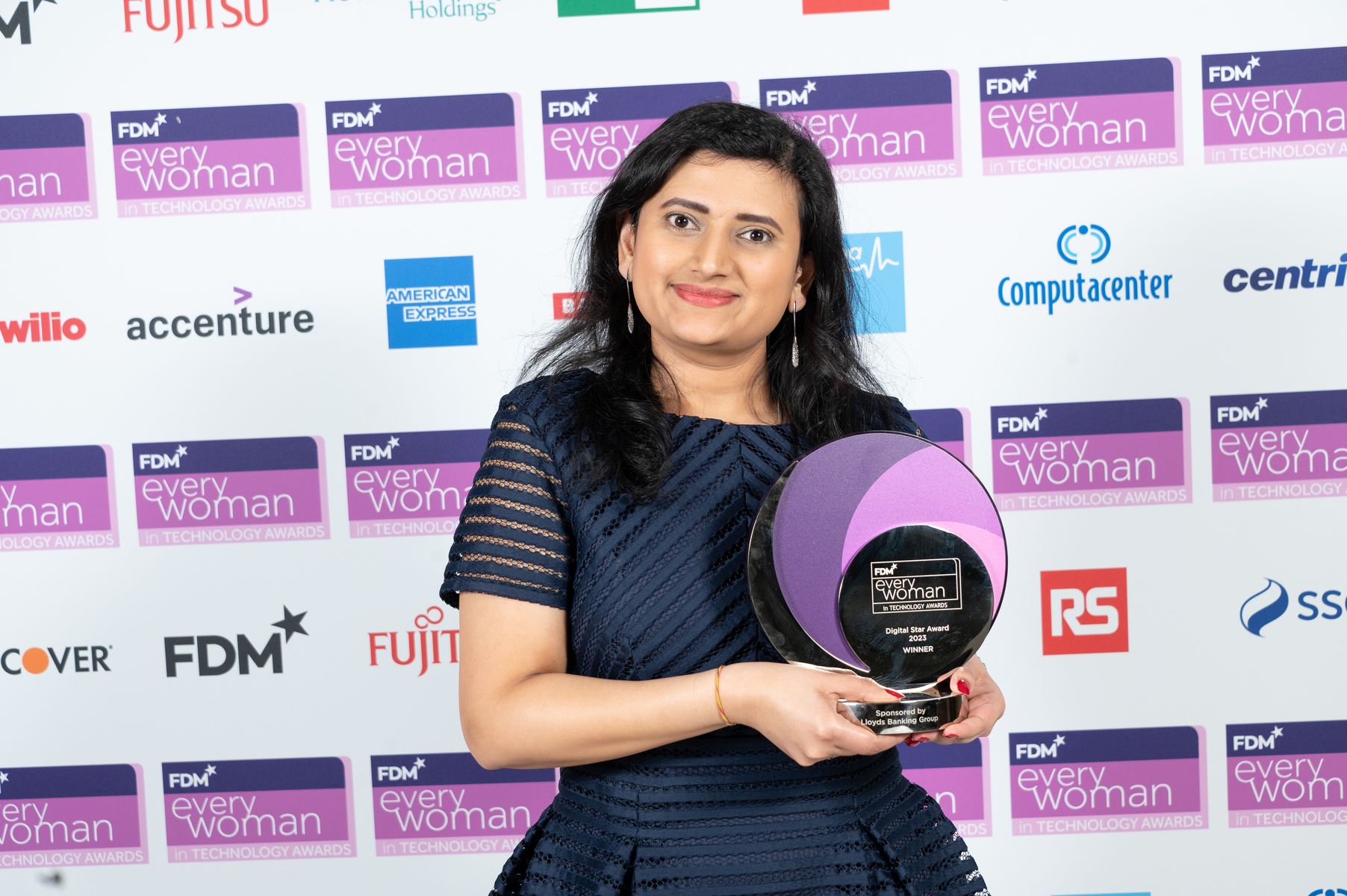 Vibhusha Raval - Winner of the 'Digital Star Award' (sponsored by Lloyds Banking Group) at the 2023 FDM everywoman in Technology Awards
