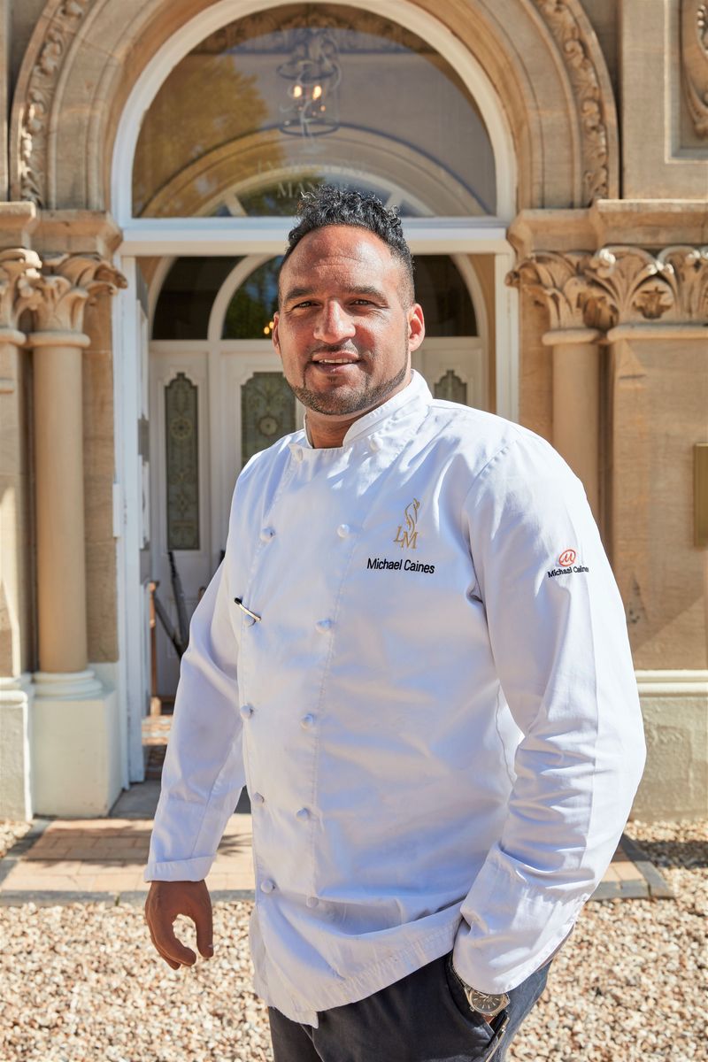 Michael Caines.17.- brochure (1).jpg