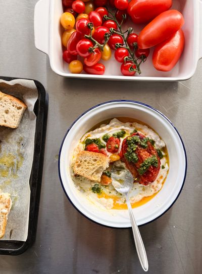 Superstraccia.Pitashio.dressing.tomatoes.focacciajpg.jpg