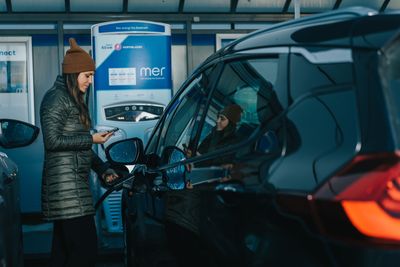 MerCharging-8.jpg