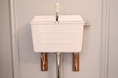Low Level Cast Cistern ‘Primed for Painting’