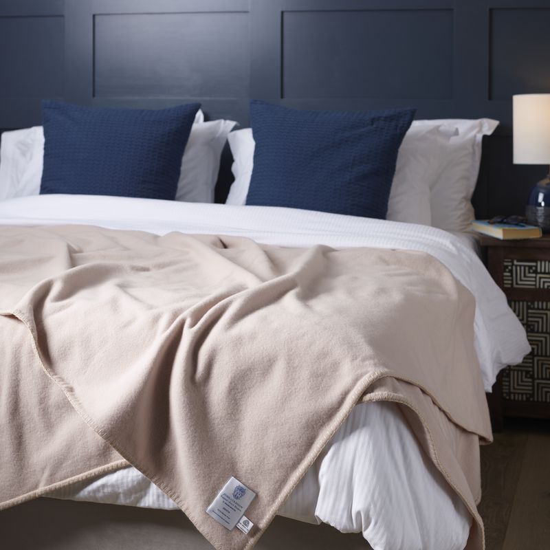 Pure Merino Wool Blanket – Siesta - Champagne
