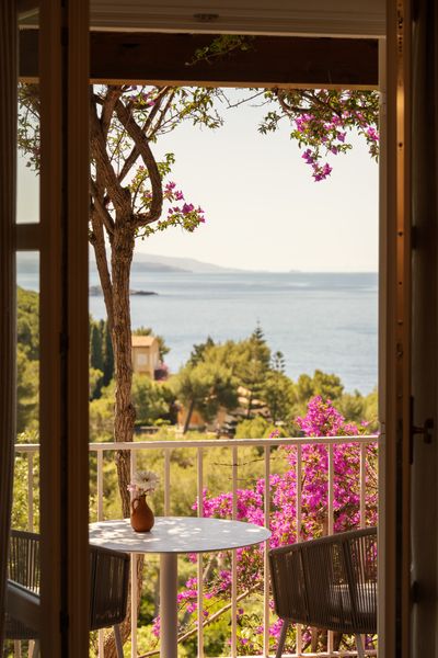 SV_Suite Deluxe Sea View.jpg